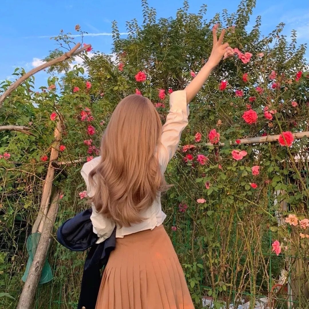 宇宙有爱浪漫同游