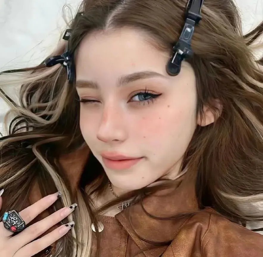 离婚后我是前夫的白月光